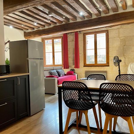 Appartements Chez Delphine Et Guillaume Au Coeur De Semur En Auxois Εξωτερικό φωτογραφία
